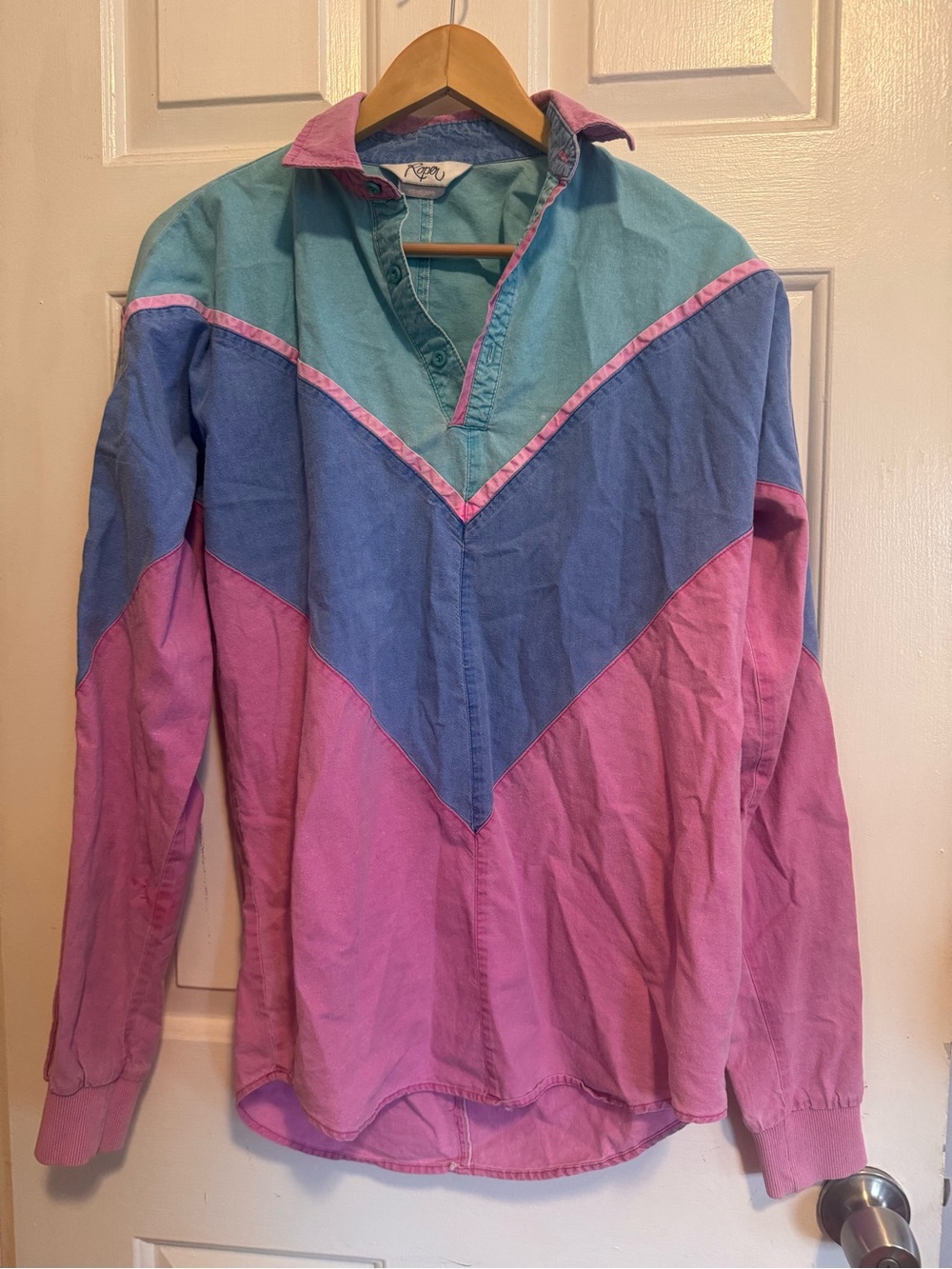 Western Colorblock Pastel Button Pullover